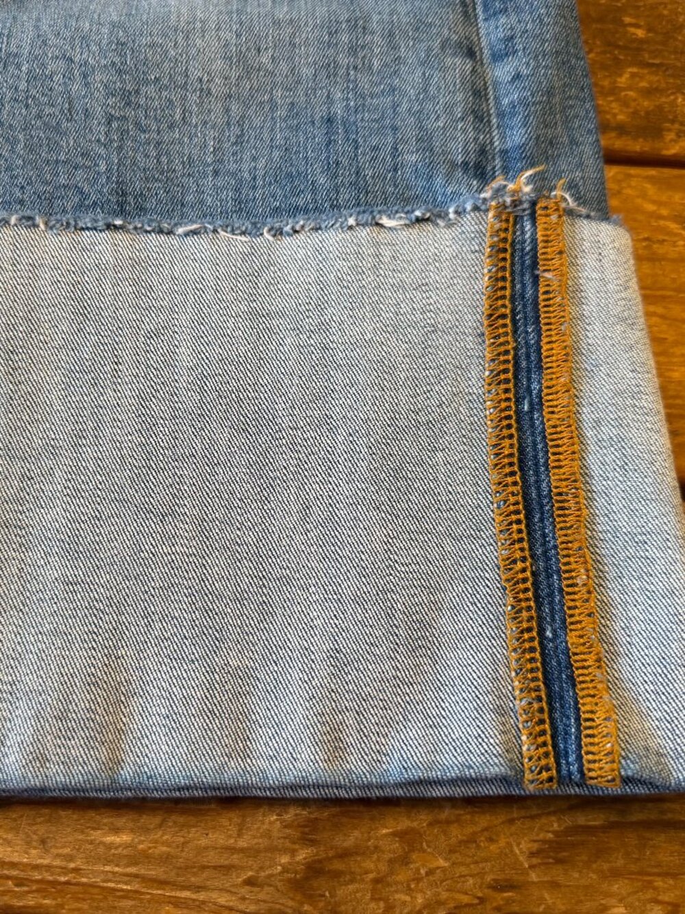 Pilcro High Rise, Rolled Cuff Jeans, size 30 - Picture 5 of 6